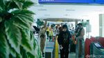 Petugas KAI Tampil Ala Pejuang Kemerdekaan Saat HUT RI