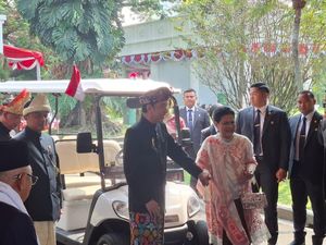 Video: Momen Jokowi-Maruf Tiba di Istana Hadiri Upacara HUT ke-81 RI