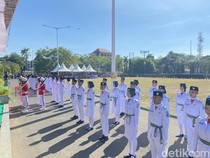 31 Purna Paskibra Parepare Ikut Kibarkan Bendera di Upacara HUT ke-81 RI