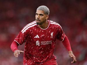 Araujo Bahagia di Liverpool, tapi Soal Transfer Permanen Nanti Dulu