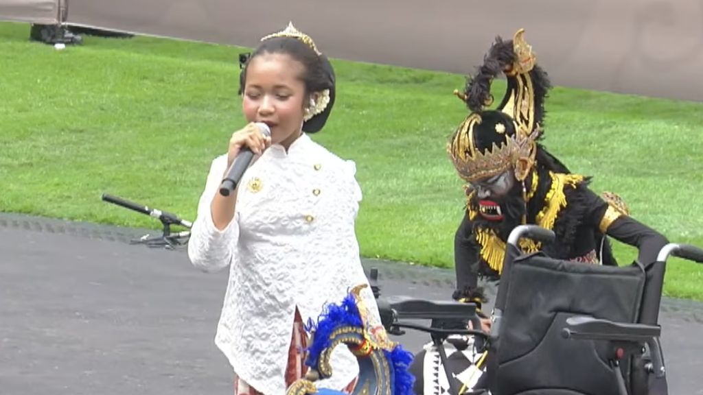 Tampil di Istana Merdeka, Savia Aulia Sinden Cilik Disabilitas Curi Perhatian