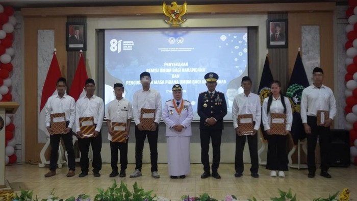 Sebanyak 2.534 narapidana di Sulawesi Tengah mendapatkan remisi umum HUT ke-81 RI, termasuk 23 orang yang langsung bebas.