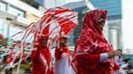 Semarak Pawai Kemerdekaan Warga Warnai Kawasan Dukuh Atas