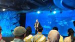 Bukan di Lapangan, Upacara HUT RI Ini Digelar di Akuarium Jakarta