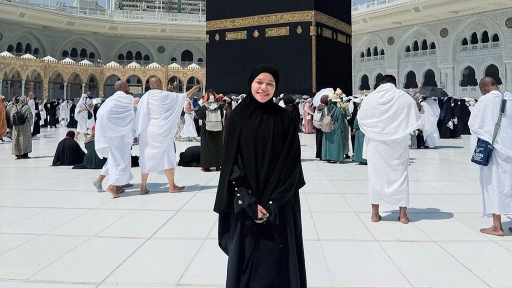 Perasaan Ummi Quary Hancur, Cari Ketenangan di Tanah Suci
