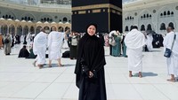 Perasaan Ummi Quary Hancur, Cari Ketenangan di Tanah Suci