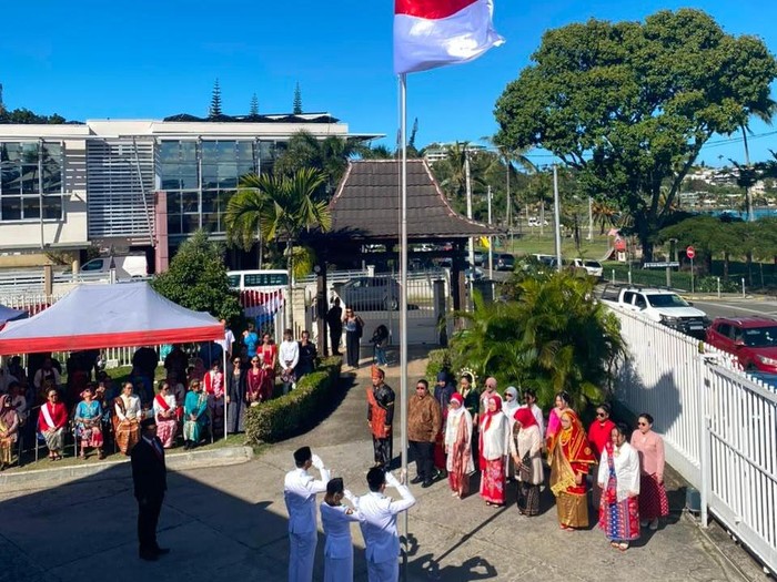 Upacara bendera di Kaledonia Baru