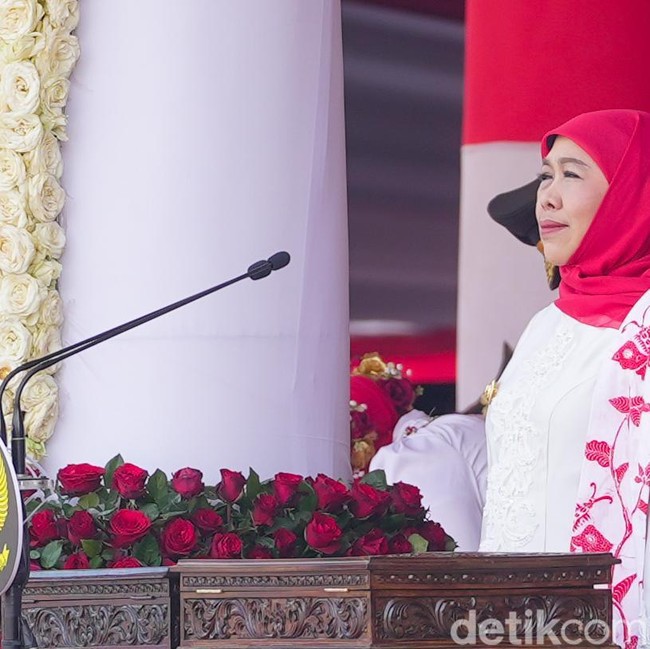 Meriahnya Ragam Pertunjukan Seni Saat Upacara HUT Ke-81 RI di Grahadi