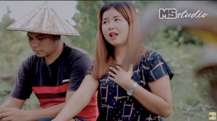 Video klip Sintya Putri - Satia Je Utama. (dok YouTube MS MUSIC STUDIO KALIMANTAN TENGAH)