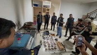 Siasat Penyelundupan Emas ke Dubai: Dilebur, Diberi Pewarna Jadi Gel
