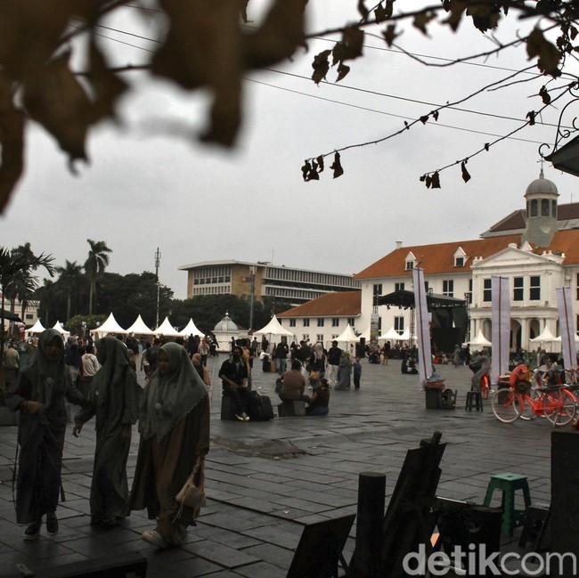 Euforia Kemerdekaan Usai, Kota Tua Tetap Jadi Pilihan Wisata Warga