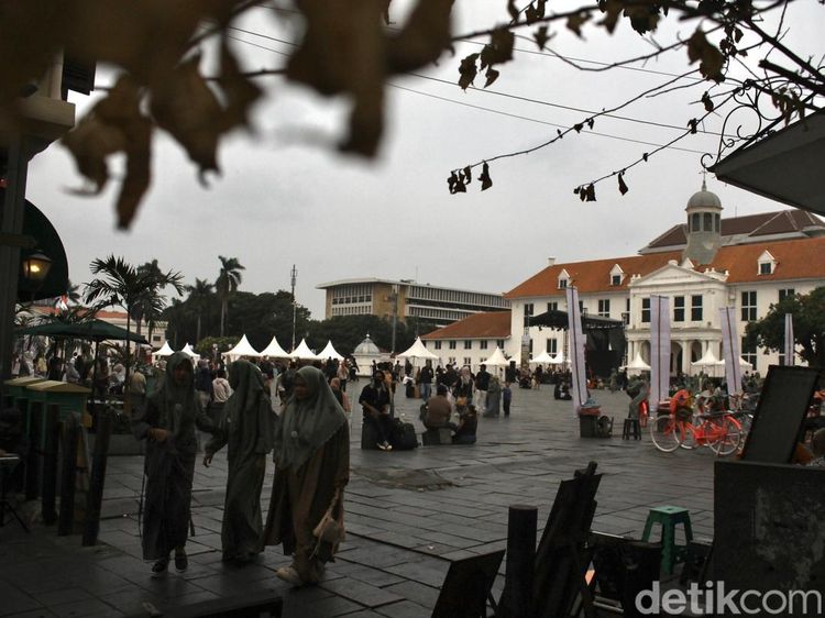 Euforia Kemerdekaan Usai, Kota Tua Tetap Jadi Pilihan Wisata Warga