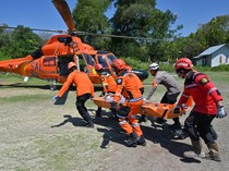 Korban Gempa NTT Dievakuasi dengan Helikopter ke Labuan Bajo