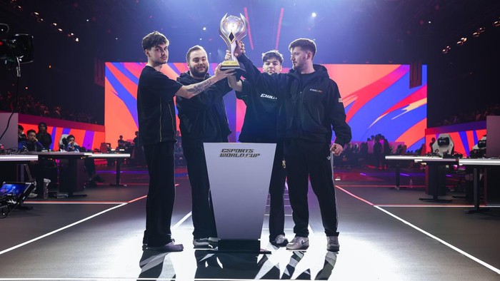 Gelaran PUBG Mobile World Cup (PMWC) 2026 yang menjadi salah satu turnamen di Esports World Cup (EWC) 2026 telah berakhir. Sayangnya, tim dari Indonesia gagal meraih juara.