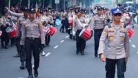 Momen Isra gladi sebelum HUT ke-81 RI, terlihat Kombes Pol Iwan Setyawan sebagai Komandan Mentar Sis (Danmentarsis) Direktorat Pembinaan Taruna dan Latihan Lemdiklat Polri. Foto: Instagram @sandyarifinsh