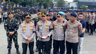 21 Orang Diduga Perusuh Diamankan Jelang Demo Jakarta, Bawa Flare-Molotov