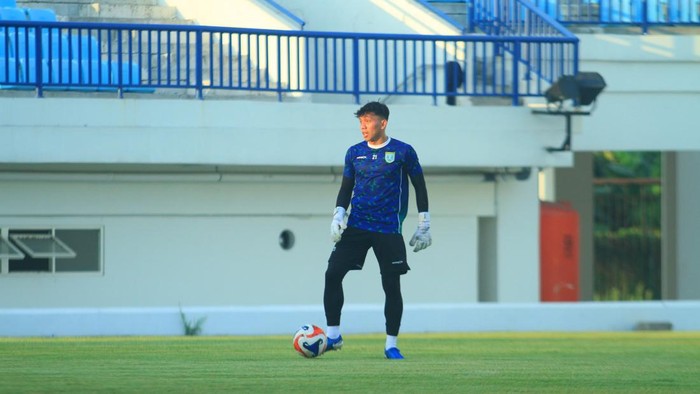 Kiper Persela Lamongan, Rafli Mahreza