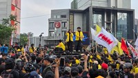 BEM UI Sampaikan Orasi di Tosari Jakpus
