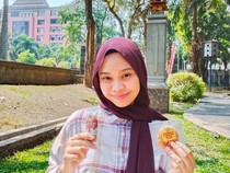 Di Tangan Mahasiswa UB, Ampas Kacang Tanah Jadi Snack Bar di Vietnam