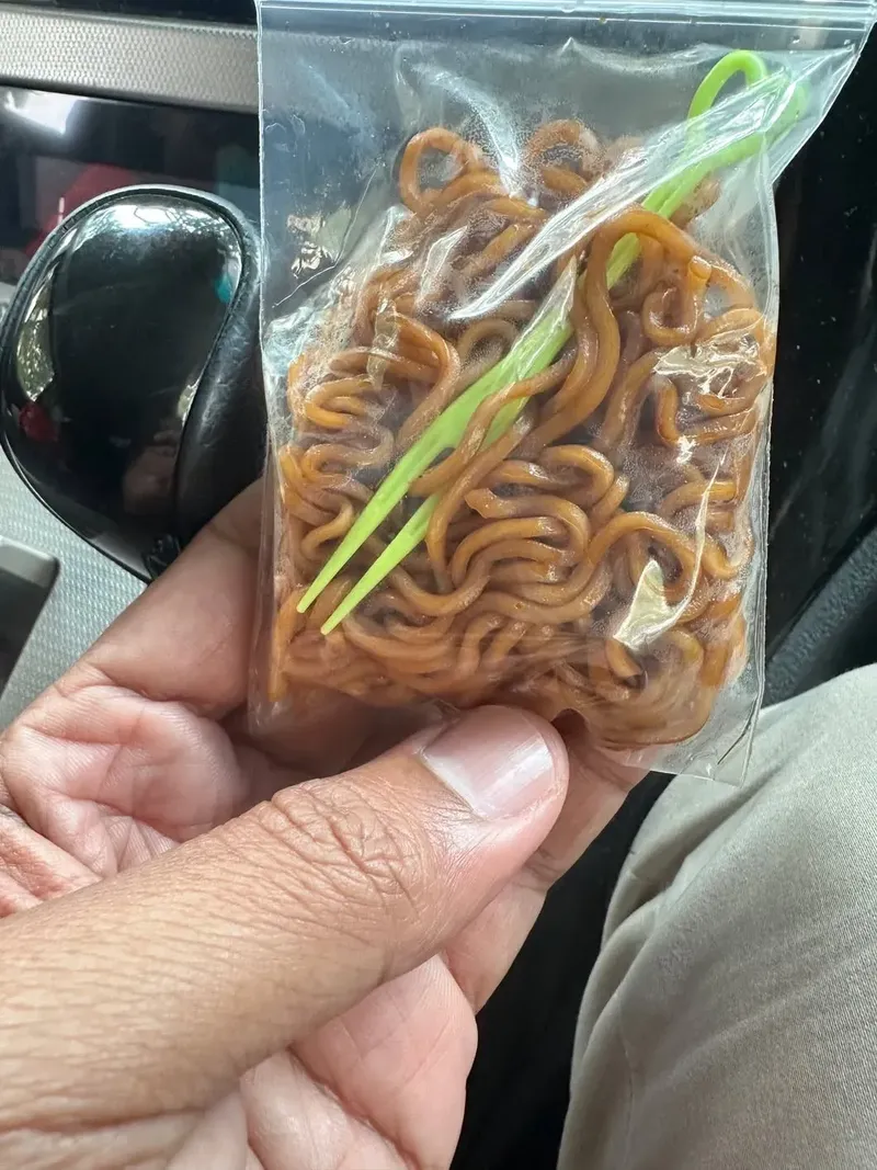Mie goreng secuil harga Rp4.000