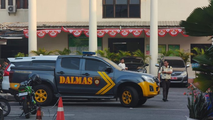 Mobil Dalmas di Pengadilan Negeri Semarang, Kecamatan Semarang Barat, Kota Semarang, Selasa (18/8/2026).