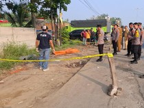 Pria Tanpa Identitas Tewas Pinggir Jalan Bandar Lampung, Ada Bekas Ban