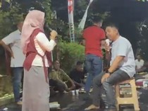 Kocak! Lomba Istri Ngomel ke Suami Meriahkan Agustusan di Gresik