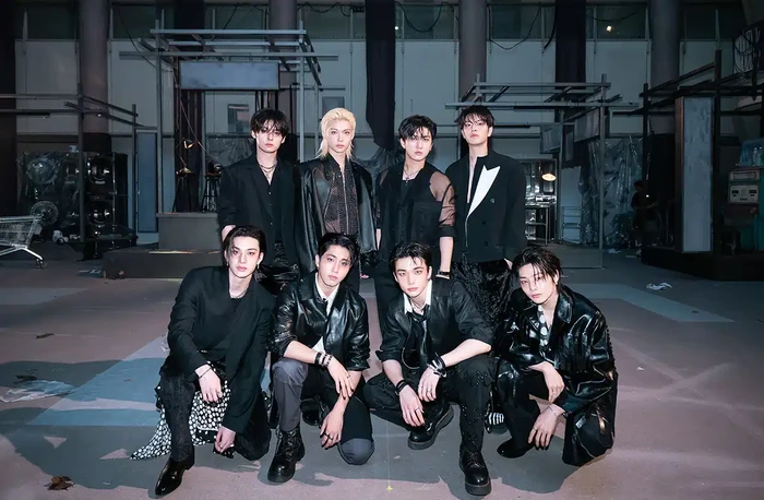 Stray Kids