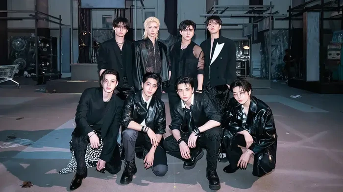 Stray Kids