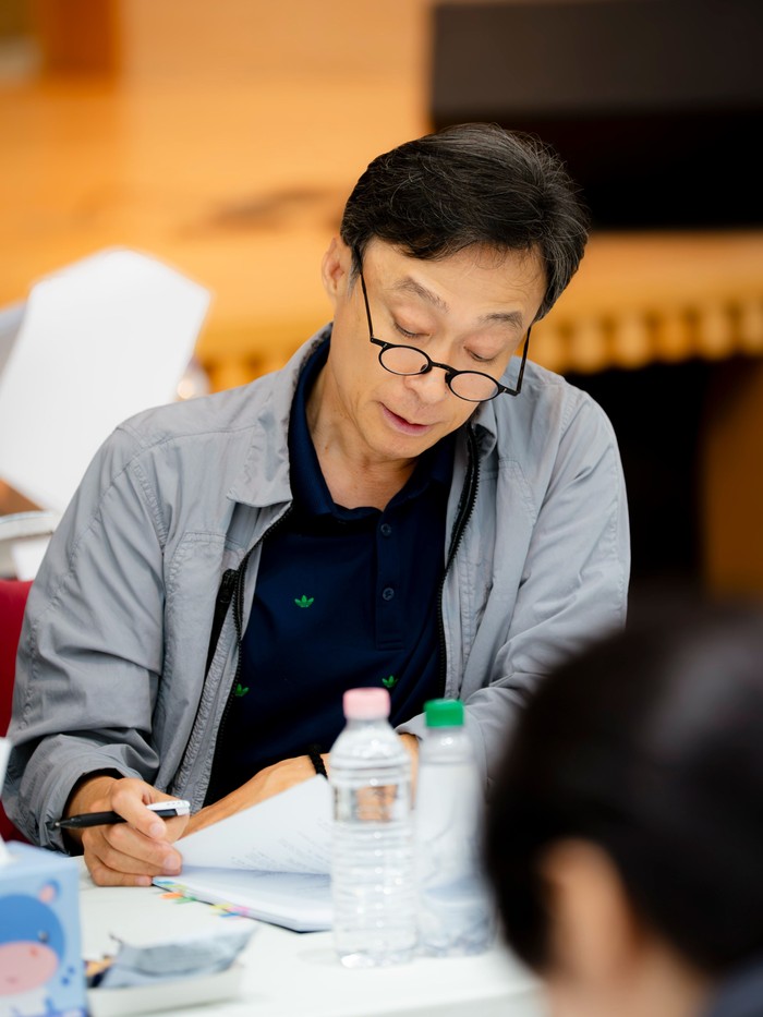 Cast Vampir, film terbaru sutradara Exhuma (2024) Jang Jae Hyun, dalam sesi baca naskah perdana.