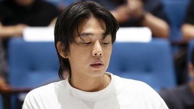 Yoo Ah In, Lee Jun Hyuk, & Cast K-Movie Vampir Baca Naskah Perdana
