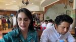 Arumi Bachsin Hobi Kulineran Tradisional, Makan Bubur hingga Mukbang Penyetan