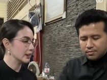 Arumi Bachsin Hobi Kulineran Tradisional, Makan Bubur hingga Mukbang Penyetan