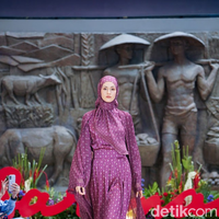 Melestarikan Wastra, Buttonscarves RIlis Koleksi Songket Saat HUT ke-81 RI