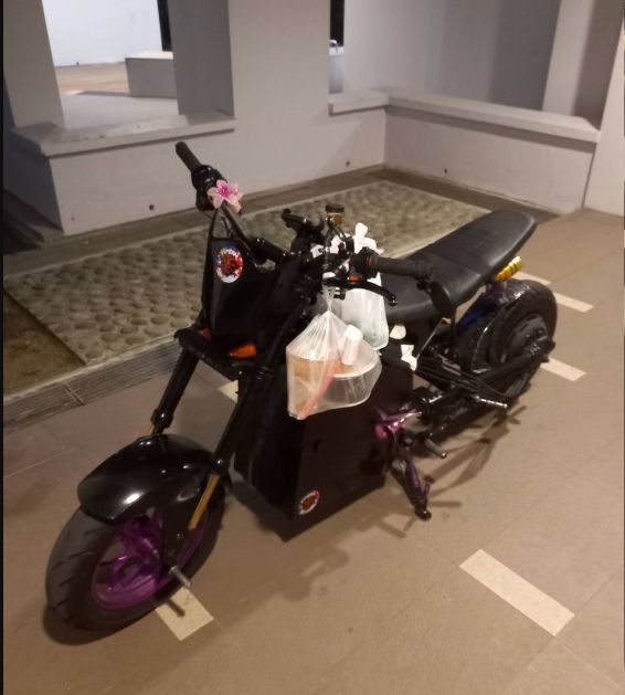 Duh! Ojol Ini Sembarangan Taruh Makanan Tanpa Pakai Box