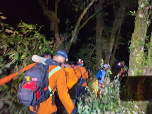 Pendaki Jatuh ke Kawah Gunung Slamet, Begini Kronologi Lengkapnya