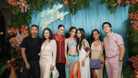 Gaya Para Artis di Pesta Ultah Cinta Laura, Nikita Willy Paling Beda Berhijab