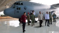 Pesawat hercules type C-130H - A-1319 milik TNI AU buatan 1980 telah selesai dilakukan modernisasi dengan upgrade total yang dilakukan oleh PT GMF Aero Asia. Pesawat pengangkut perlengkapan militer buatan pabrikan Lockheed Martin, Amerika Serikat ini telah dilakukan perbaikan yang tidak hanya sebatas pada wing box tapi juga pergantian (upgrade) dari sistem analog ke digital.