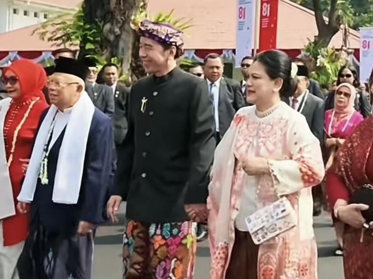 Iriana Jokowi Viral Pakai Tas Chanel Langka Saat Upacara HUT RI, Ini Detailnya