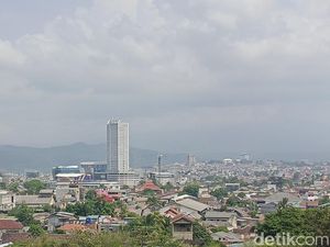 Suhu di Lampung 37 Derajat Celcius, Warga Diimbau Kurangi Aktivitas Luar