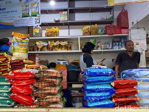 Beras Premium 5 Kg di Malang Tembus Rp 80 Ribu, Pedagang Mengeluh Langka