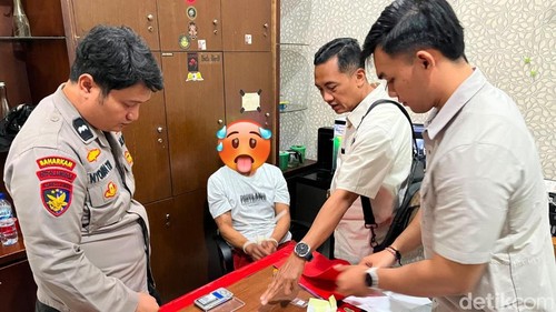 MK ketika diamankan Ditpolairud Polda Bali.