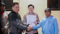 Kasus Sopir Alphard Hantam Motor Ojol Pakai Batu di Jaksel Berakhir Damai