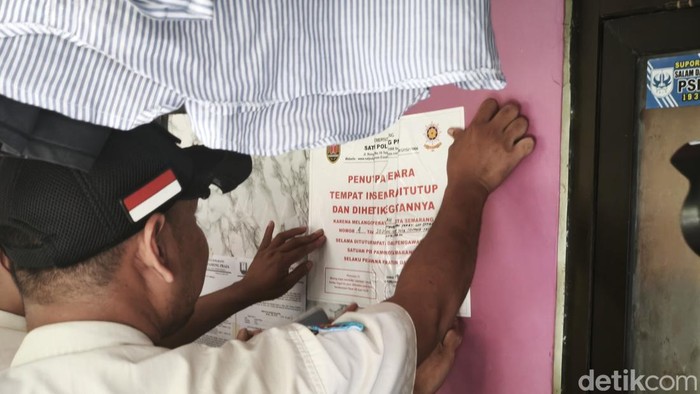 Penutupan kamar Rusunawa Kudu, Kecamatan Genuk, oleh Satpol PP dan Disperkim Kota Semarang, Rabu (19/8/2026).