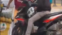 Kok Bisa Perkara Diserempet Sopir Alphard sampai Rusak Motor Orang Lain?