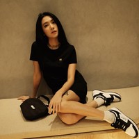 Banyak netizen penasaran dan mulai mencari tahu wanita kelahiran 29 Februari 2000 ini. Ia lebih dulu dikenal publik sebagai influencer dan gamer. Bahkan eksis di dunia esports sebagai brand ambassador tim ternama seperti EVOS Esports, Morph Team, dan Elite 8. Foto: Instagram