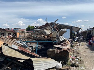 Antisipasi Pencurian, Polisi Jaga Rumah Korban Puting Beliung di Medan