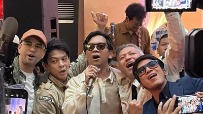 Momen The Dudas-1 Nyanyi Cinta Ini Membunuhku Bareng DMasiv