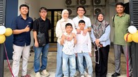 Tya Ariestya dan suami memang dikenal sebagai juragan indekos. Foto: Instagram @tya_ariestya