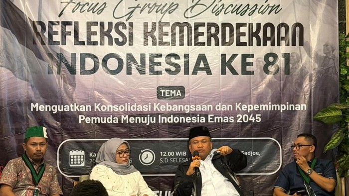 Anggota DPR RI Sugiat Santoso menjadi pembicara di FGD PB HMI. (Istimewa)